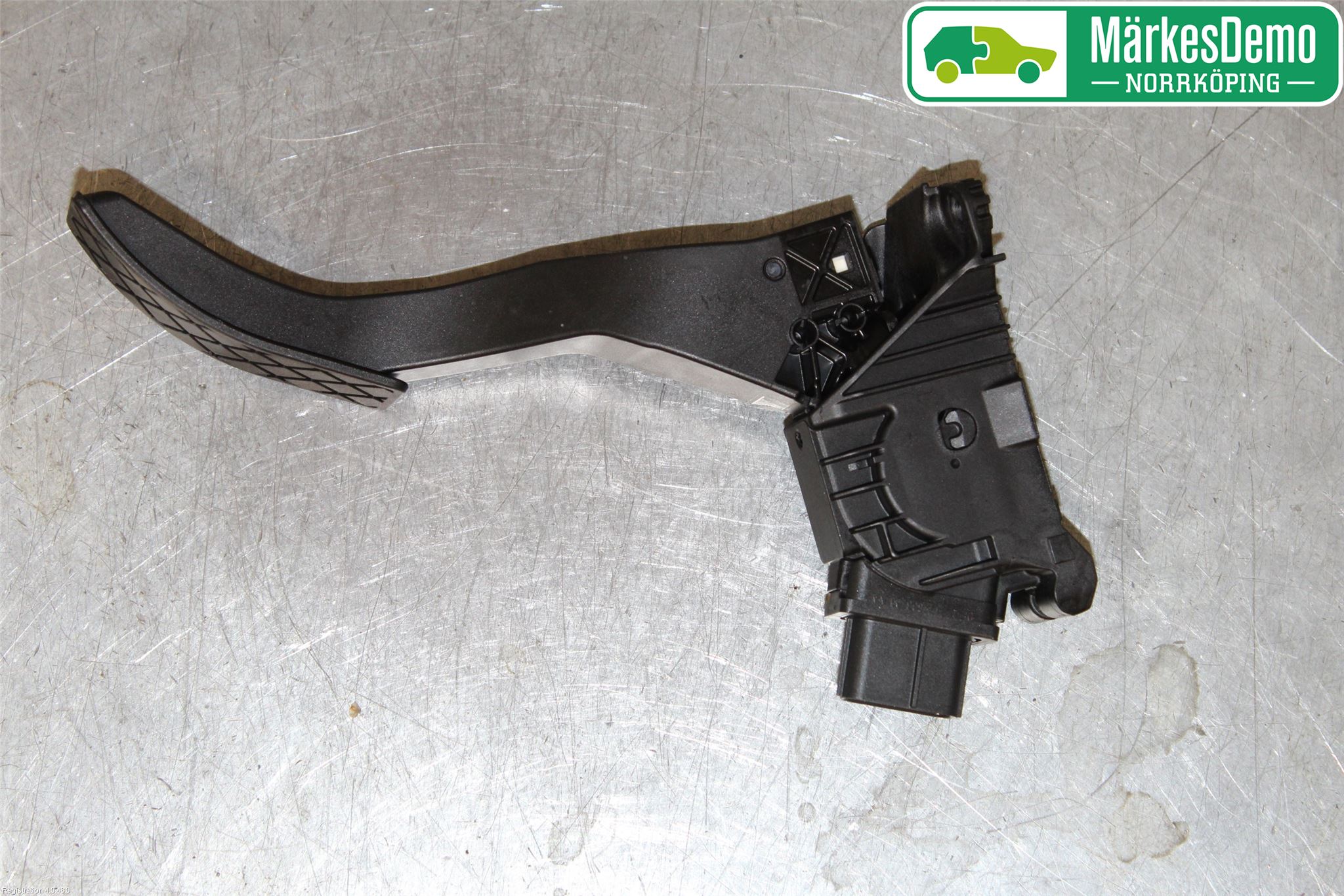 Volkswagen VW GOLF / E-GOLF VII 13-20 Gaspedal