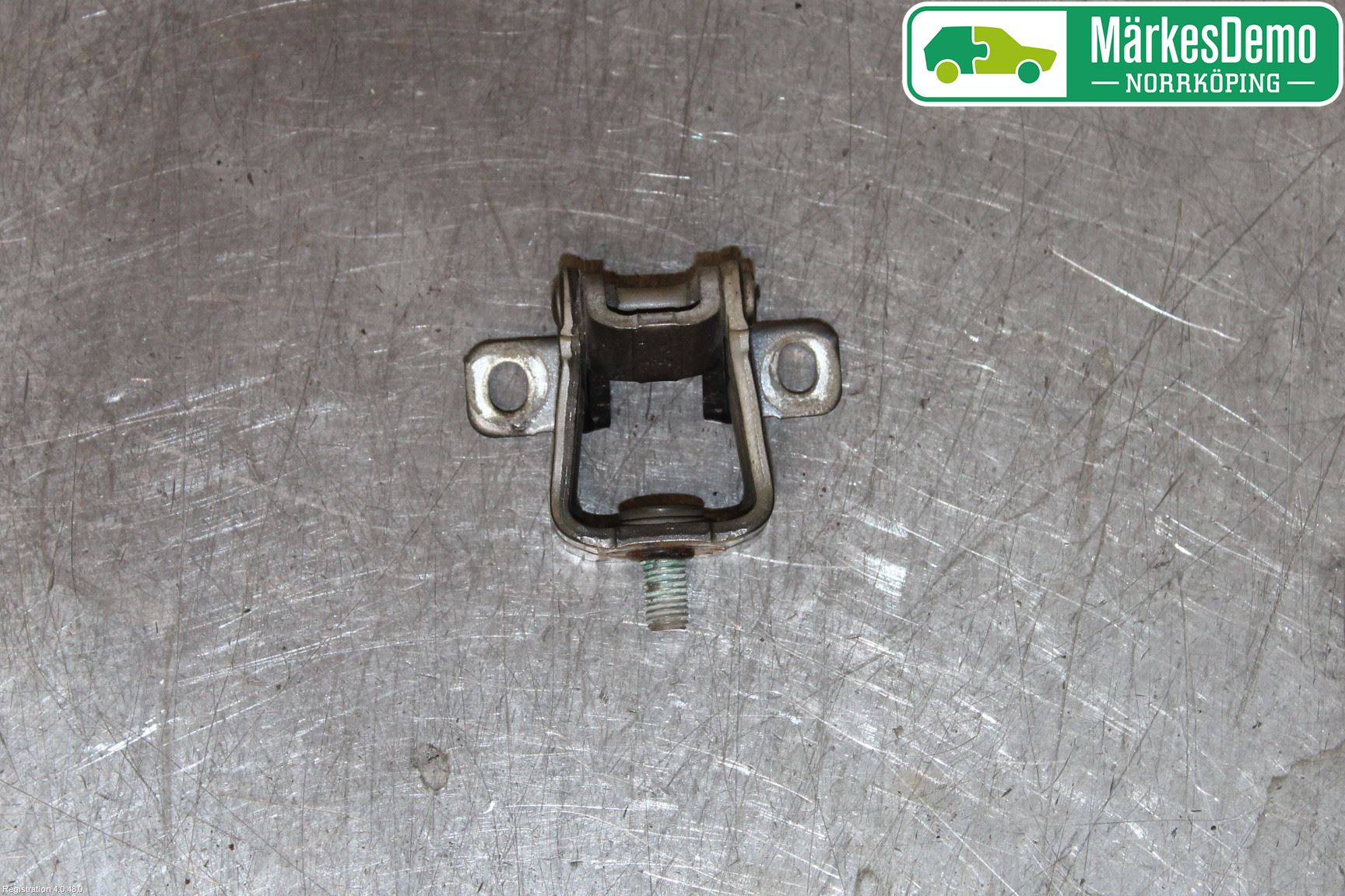 Volkswagen VW POLO 10-17 Bakluckegångjärn Hö