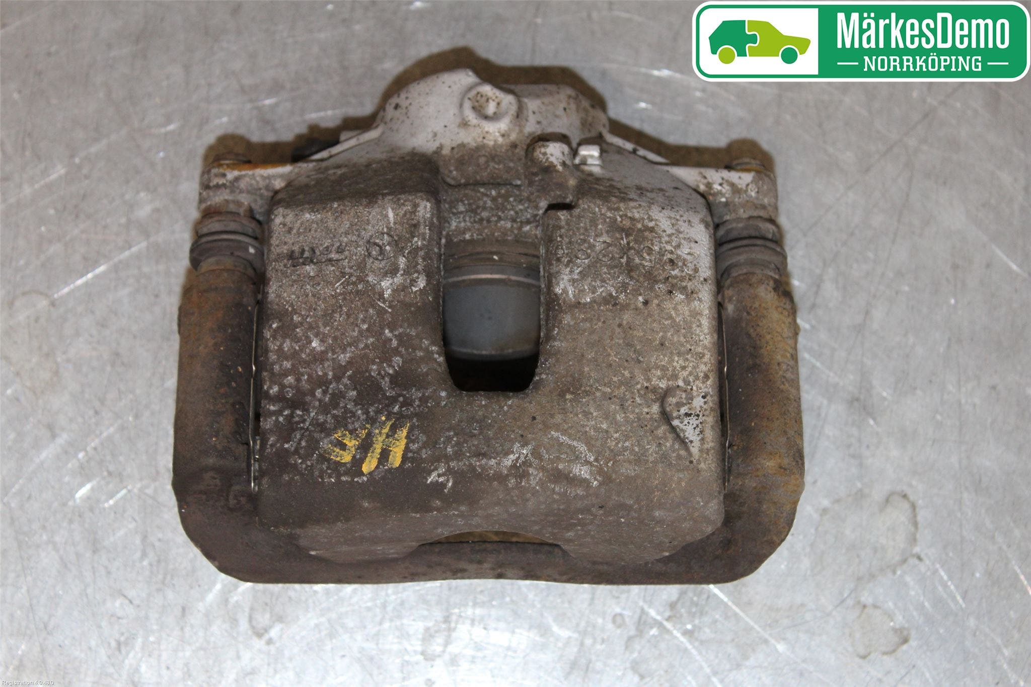 Mercedes-Benz MB C-KLASS (W204) 07-15 Bromsok Fram Vänster