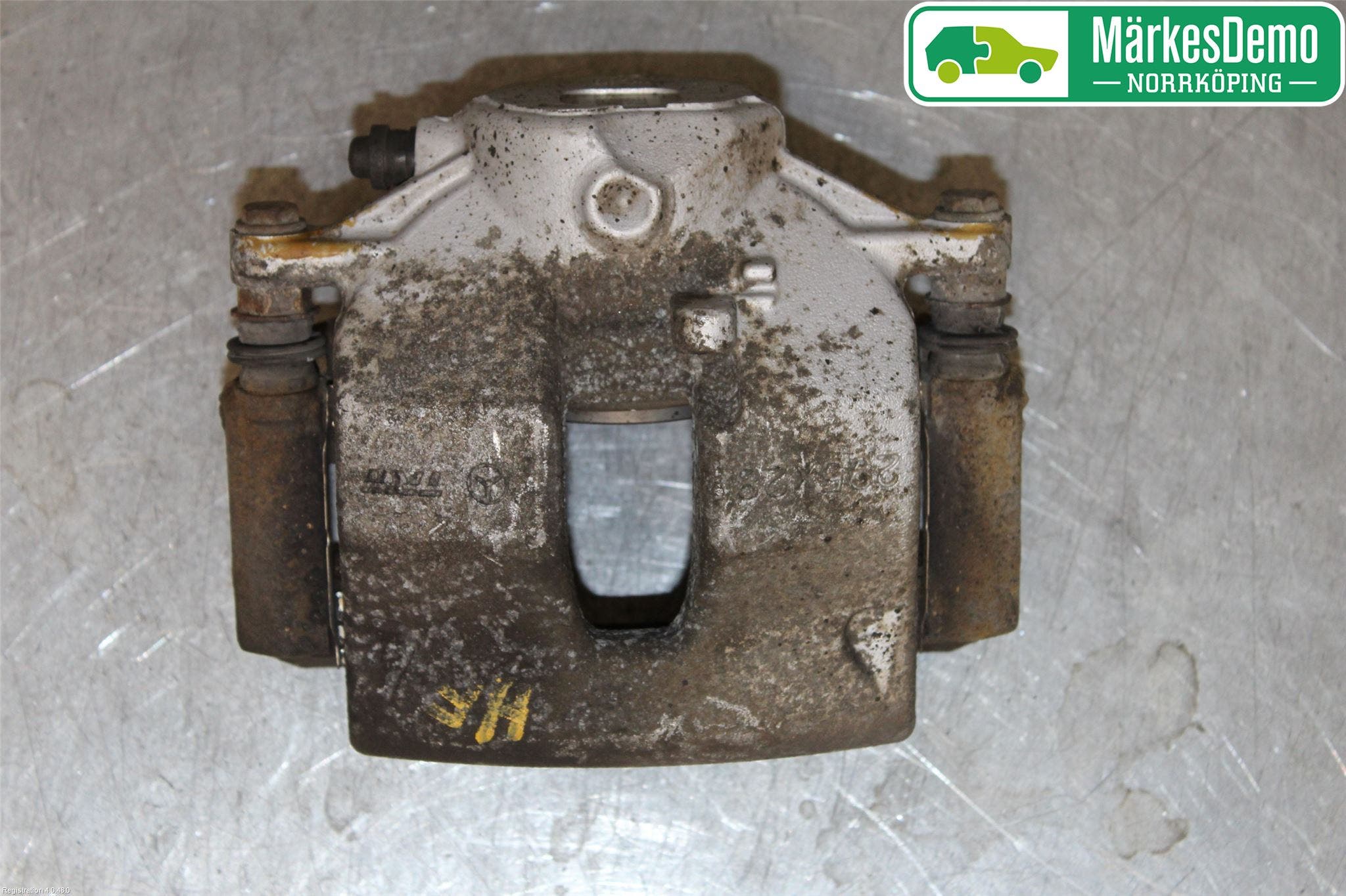 Mercedes-Benz MB C-KLASS (W204) 07-15 Bromsok Fram Vänster