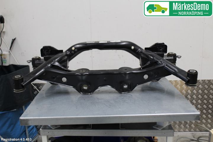 Seat ATECA 16->> Bakaxelbalk