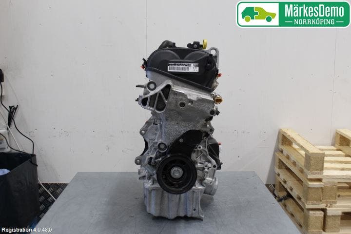 Volkswagen VW GOLF / E-GOLF VII 13-20 Motor Bensin
