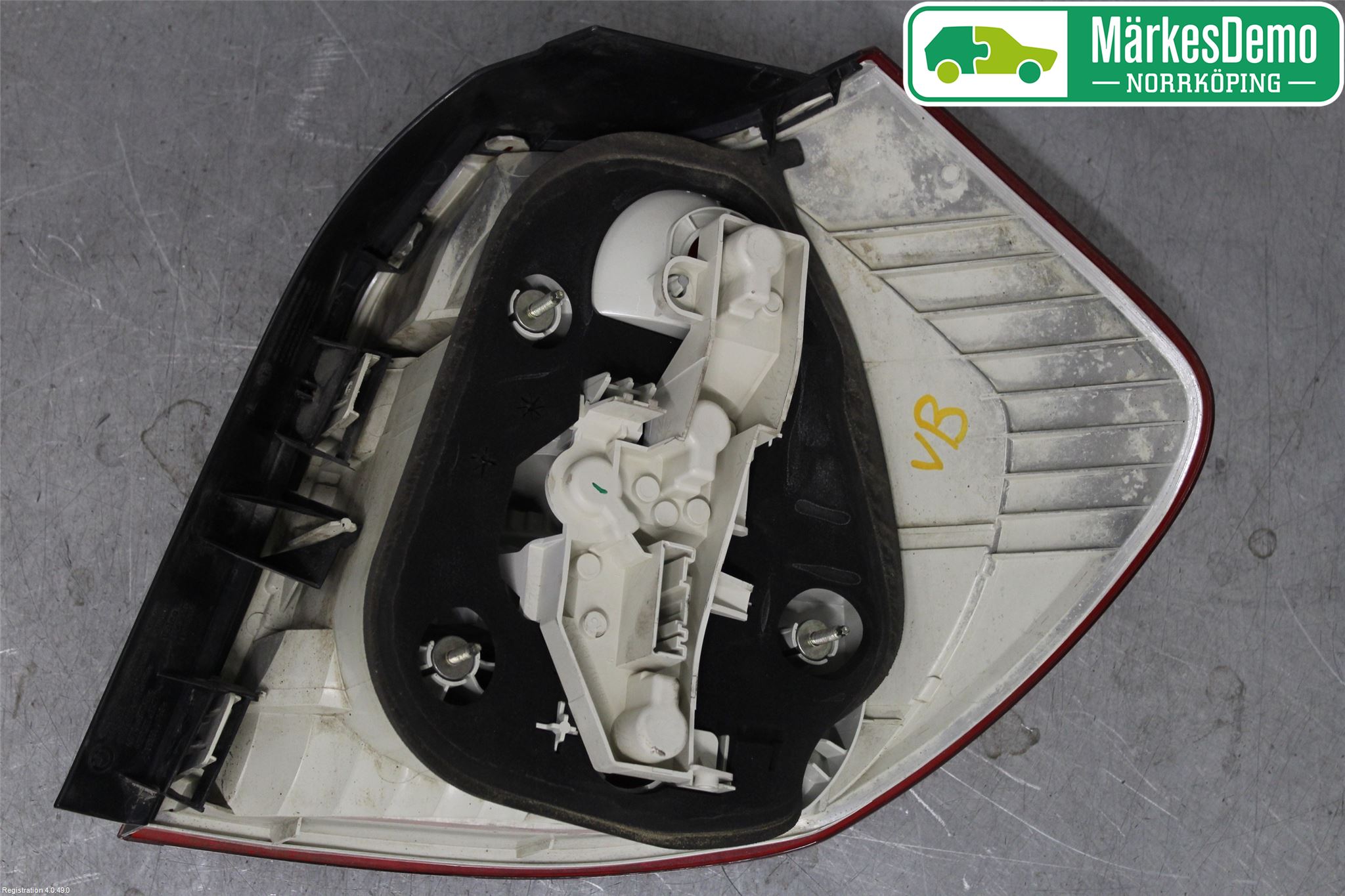 BMW 1 E87/81 5D/3D 03-11 Bakljus Vänster