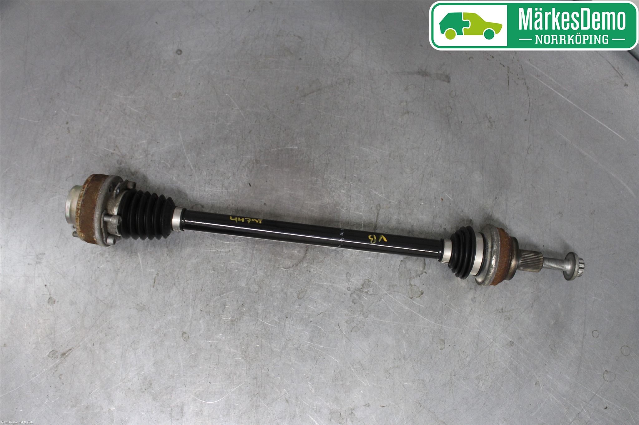 Seat ATECA 16->> Drivaxel Bak Vänster