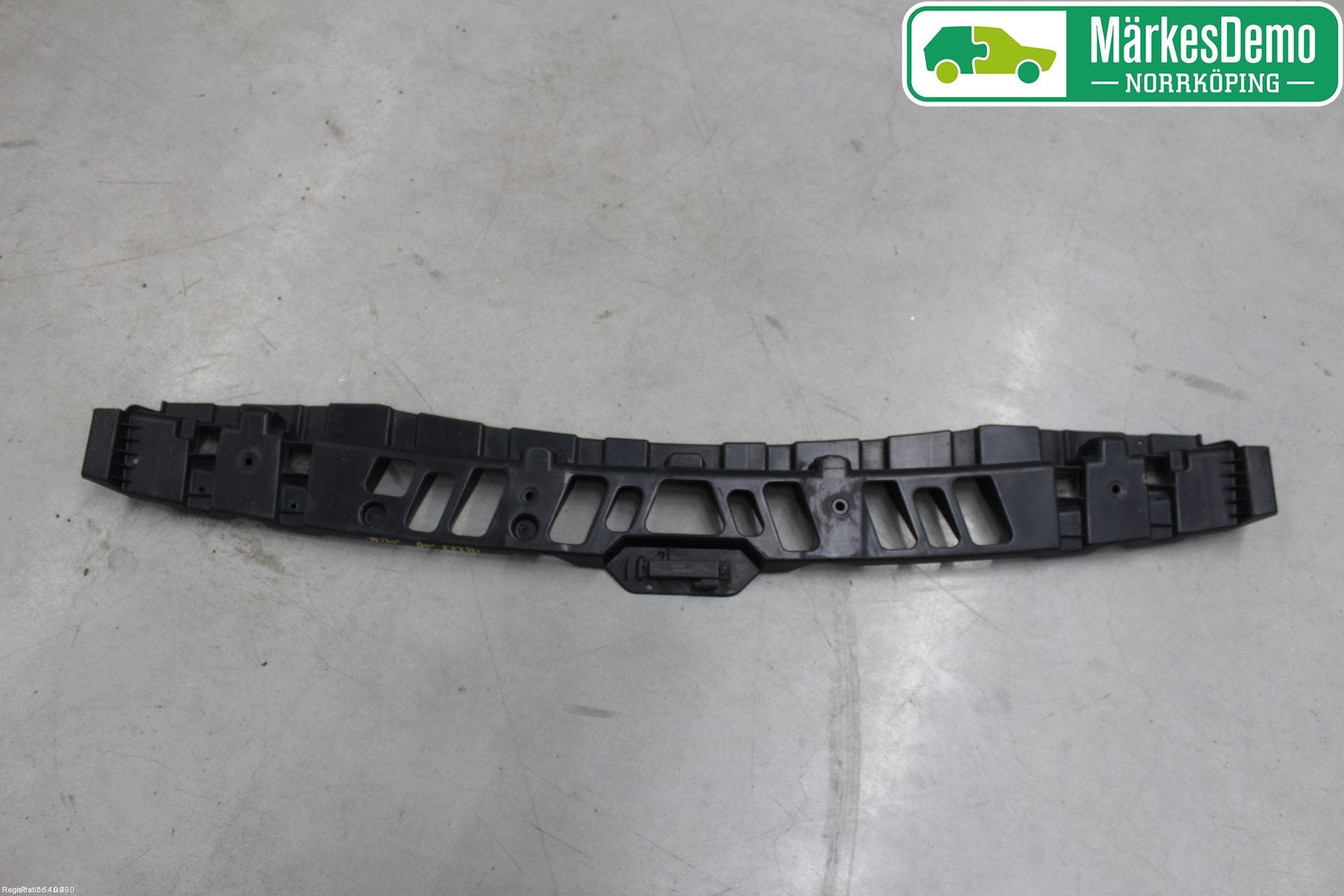 Landrover RANGE ROVER SPORT (L320) 10-13 Stötfsidostycke Mellanlägg