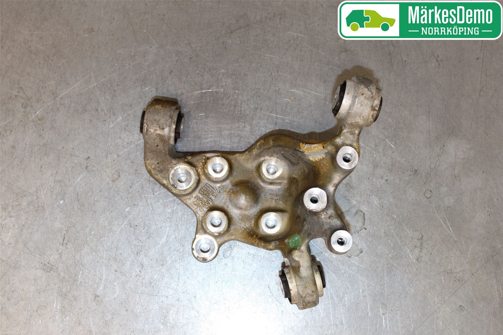 Mercedes-Benz MB B-KLASS (W246/W242) 12-19 Hjullagerhus-Spindel Hö B