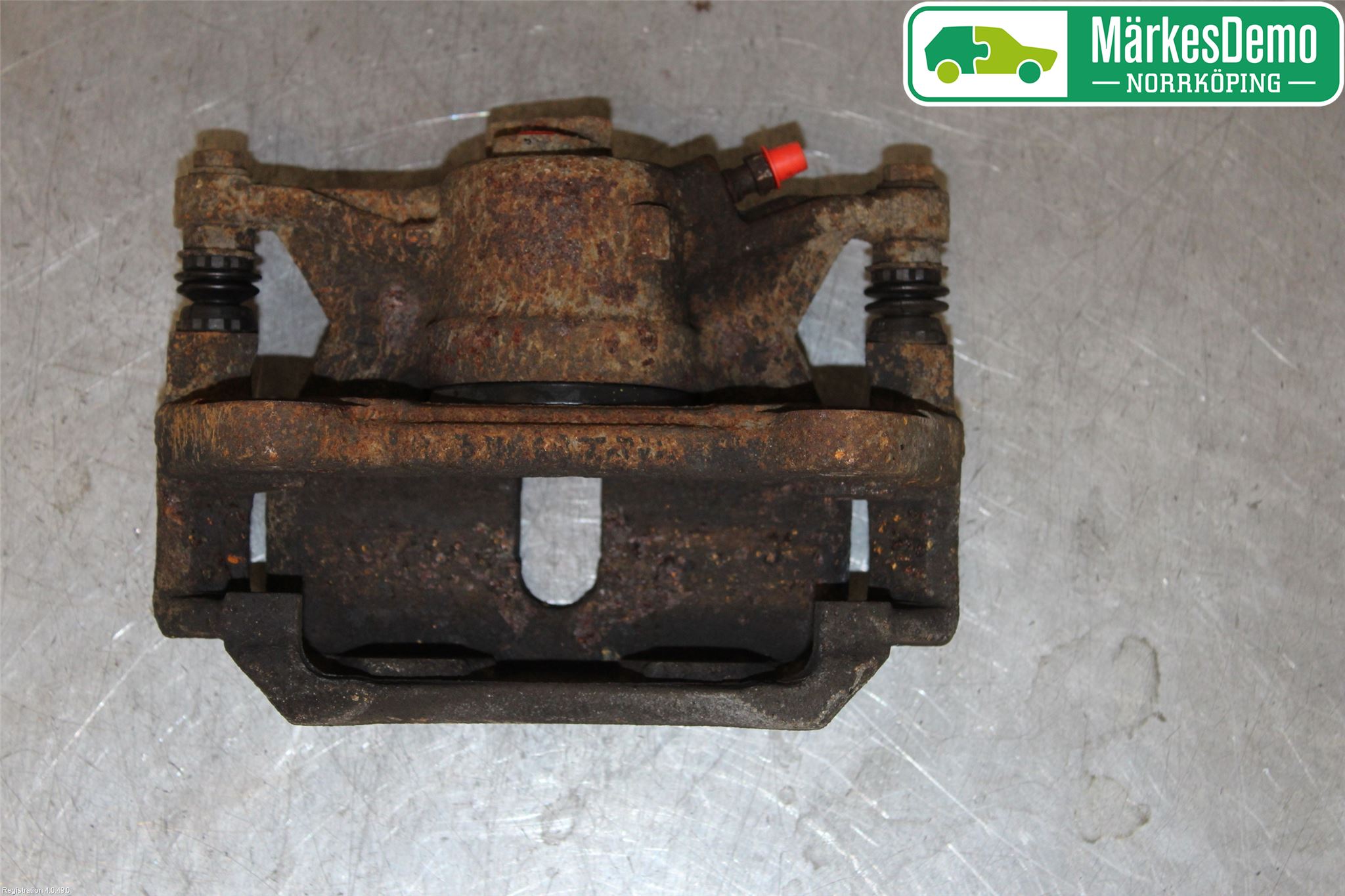 Volkswagen VW CADDY 11-15 Bromsok Fram Höger