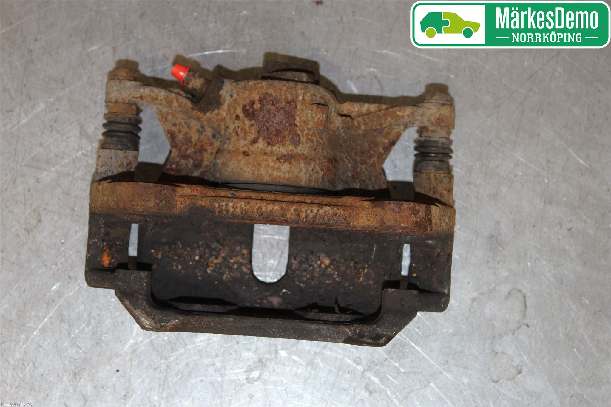 Volkswagen VW CADDY 11-15 Bromsok Fram Vänster