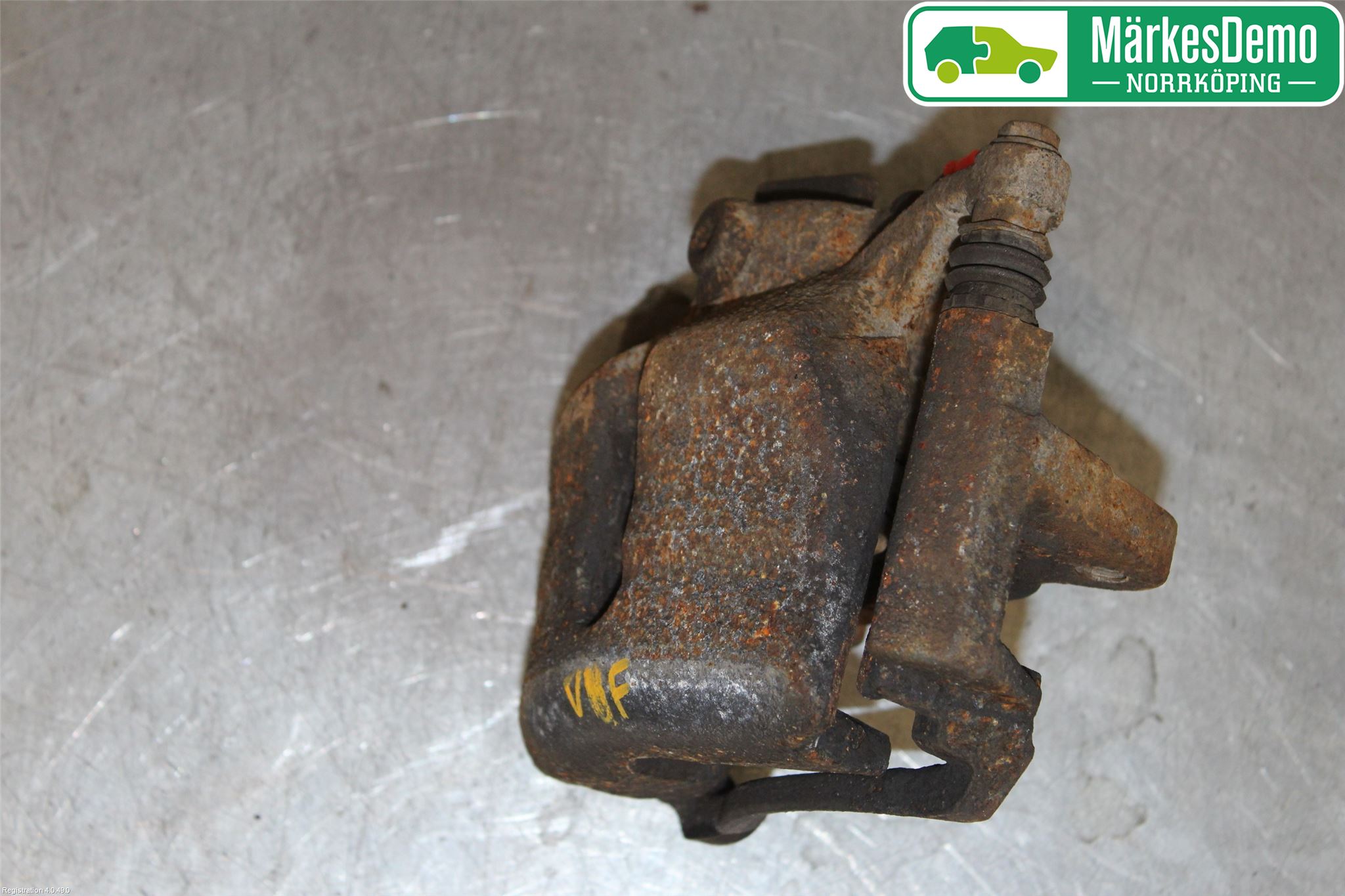 Volkswagen VW CADDY 11-15 Bromsok Fram Vänster