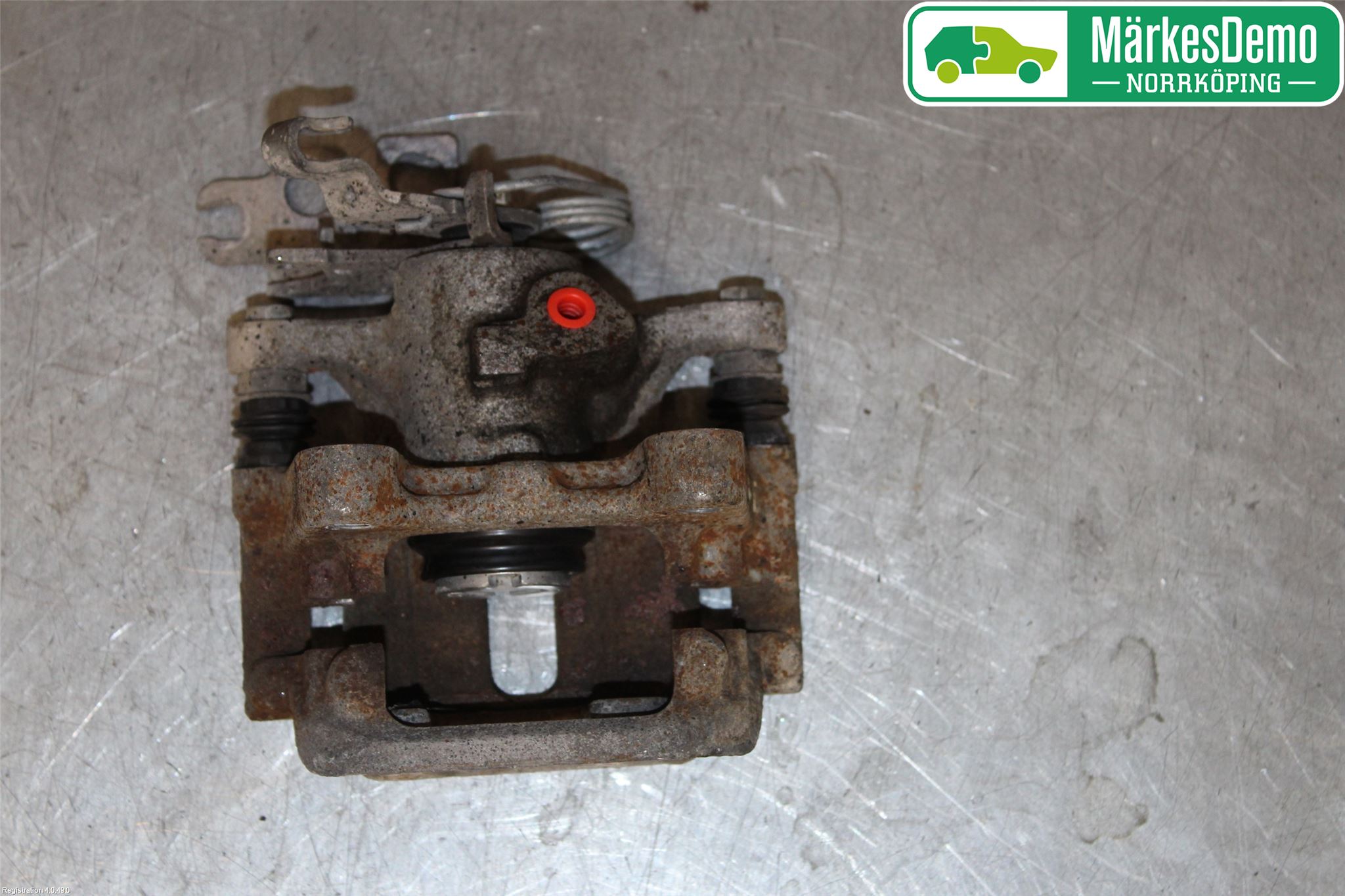 Volkswagen VW CADDY 11-15 Bromsok Bak Höger