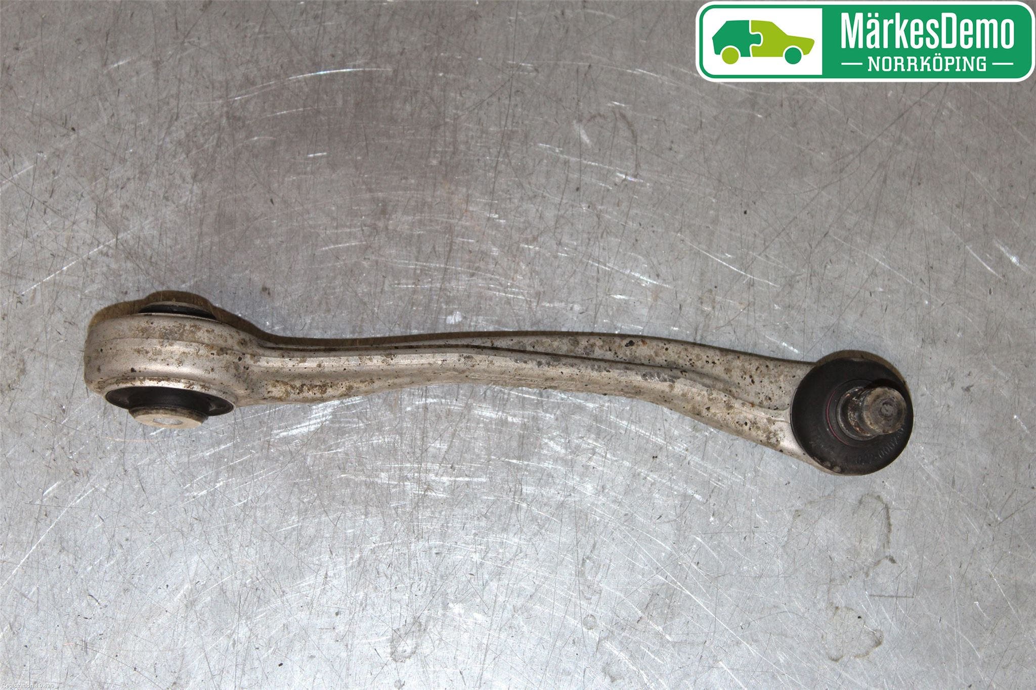 Audi A5 07-16 Bärarm Fram Övre Hö