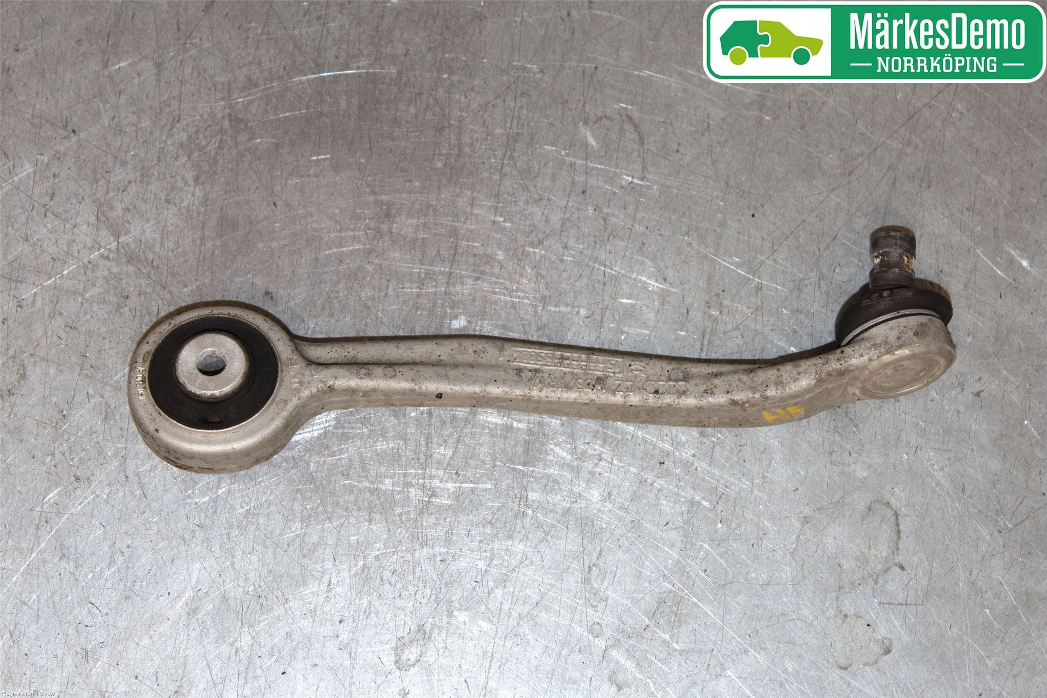 Audi A5 07-16 Bärarm Fram Övre Hö