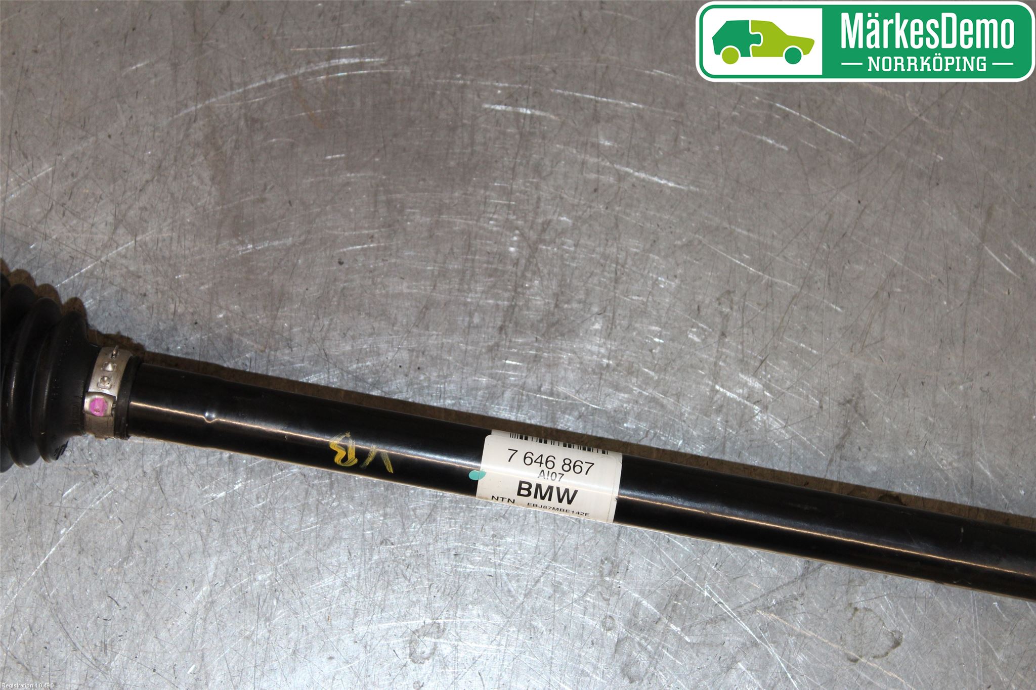 BMW X1 F48 15-22 Drivaxel Bak Vänster