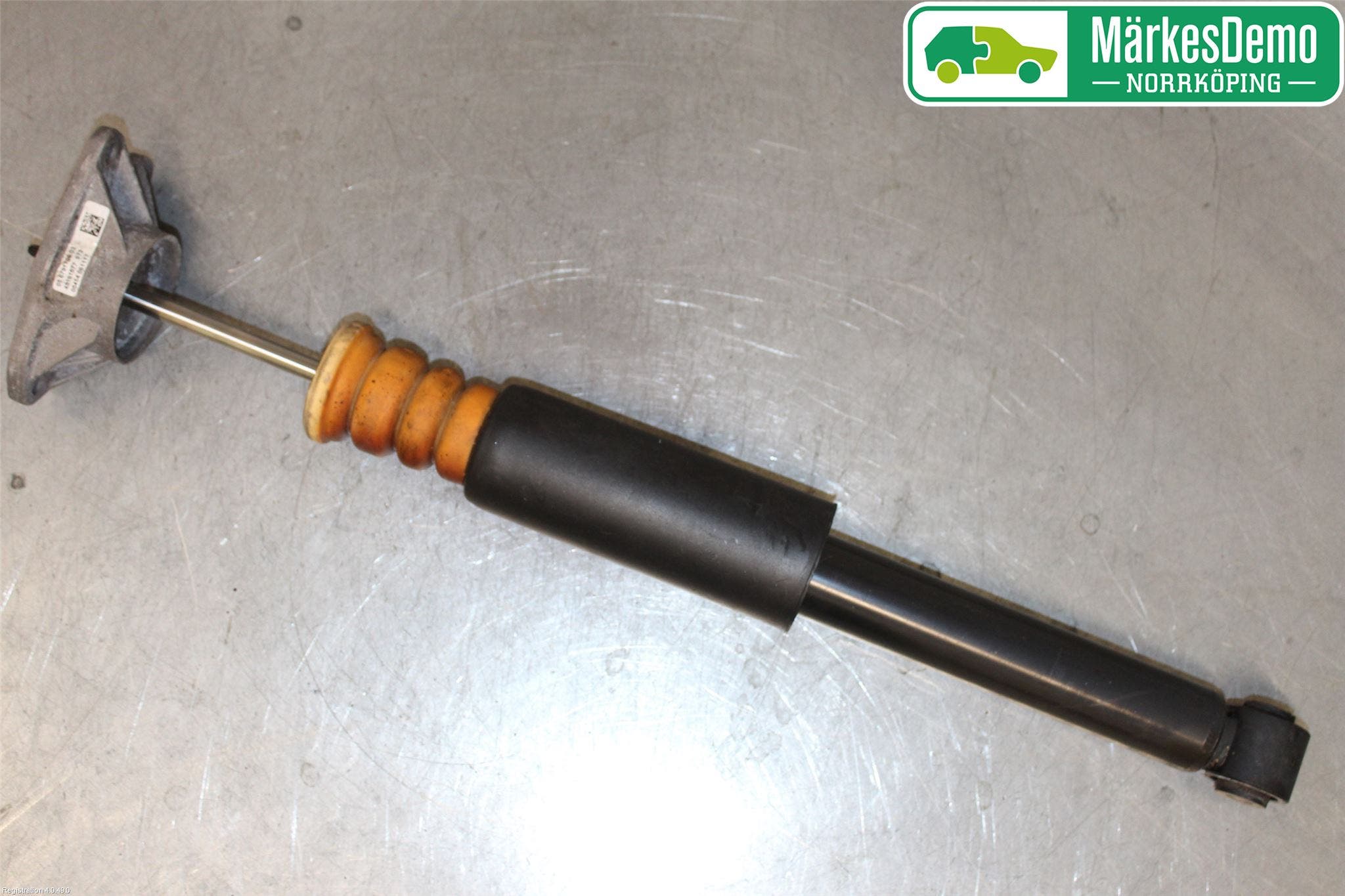 BMW X1 F48 15-22 Stötdämpare Bak