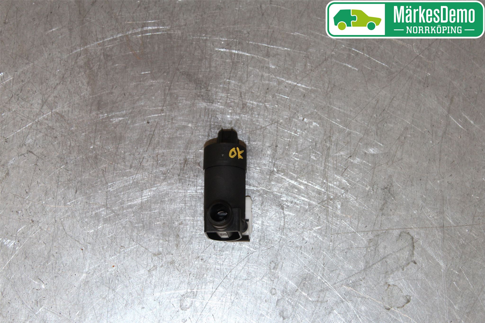 Ford KUGA 08-12 Spolarpump Vindruta