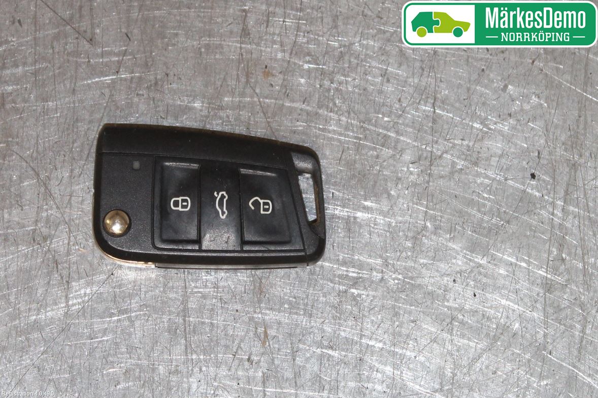 Volkswagen VW GOLF / E-GOLF VII 13-20 Fjärrkontroll Larm-Centrallås