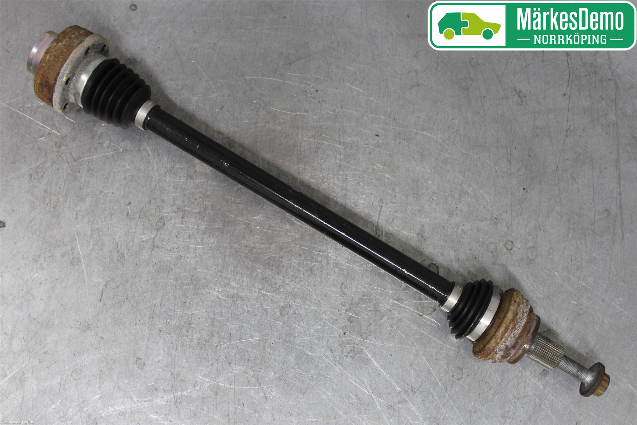 Volkswagen VW GOLF / E-GOLF VII 13-20 Drivaxel Bak Höger