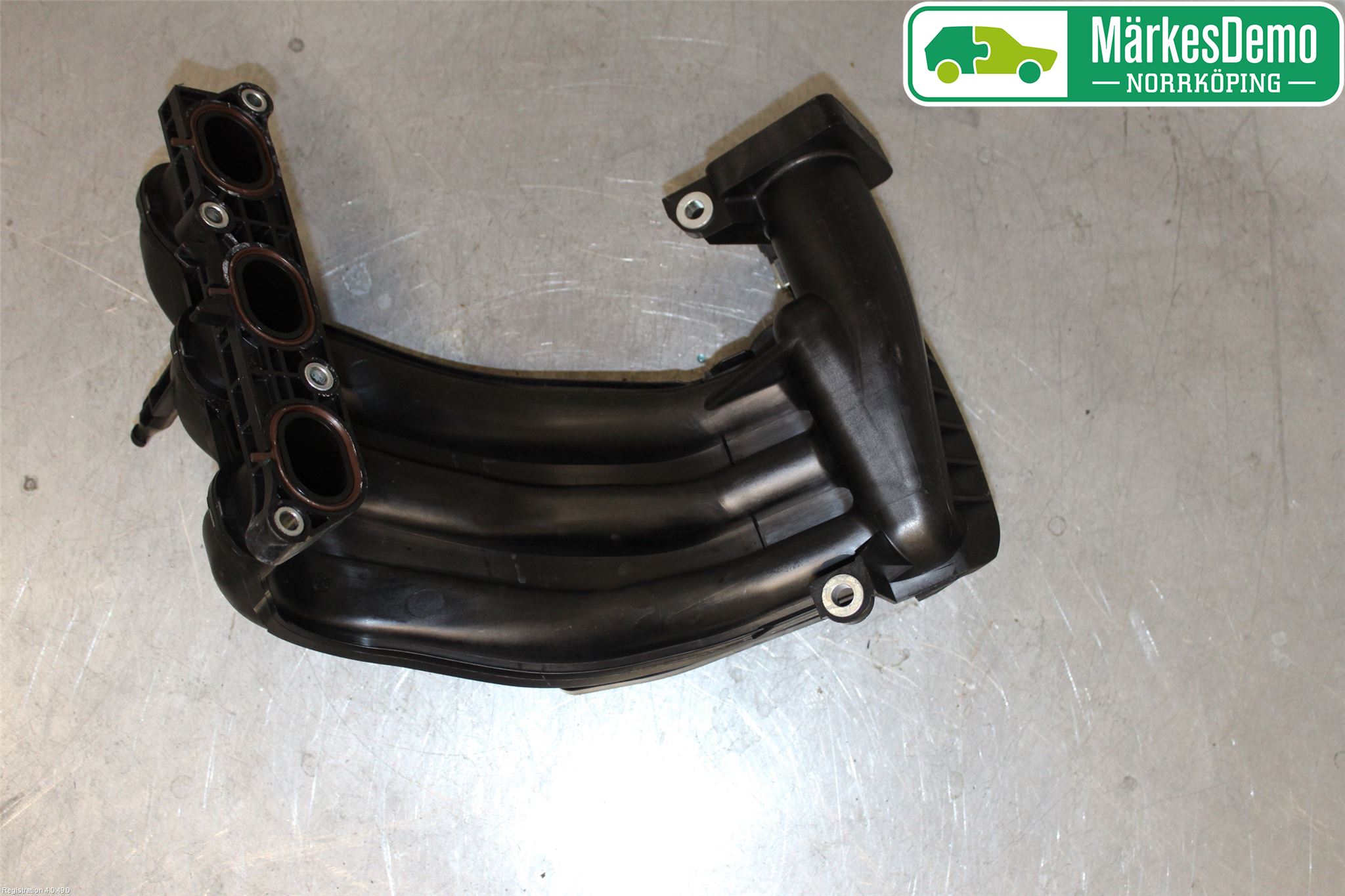 Nissan MICRA 11-16 Grenrör Insug