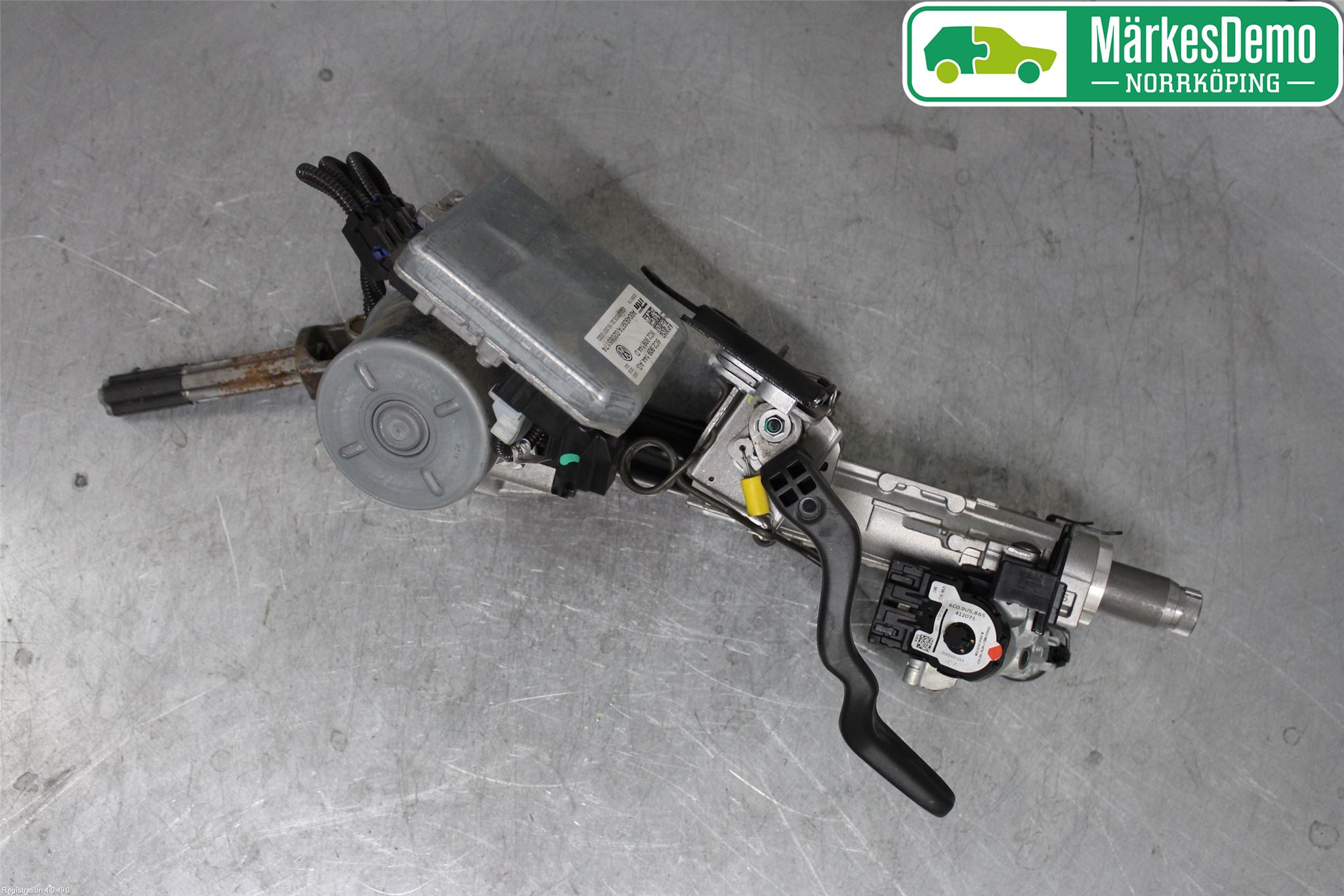 Skoda FABIA 15-21 Rattaxelagg Med Inb Servo