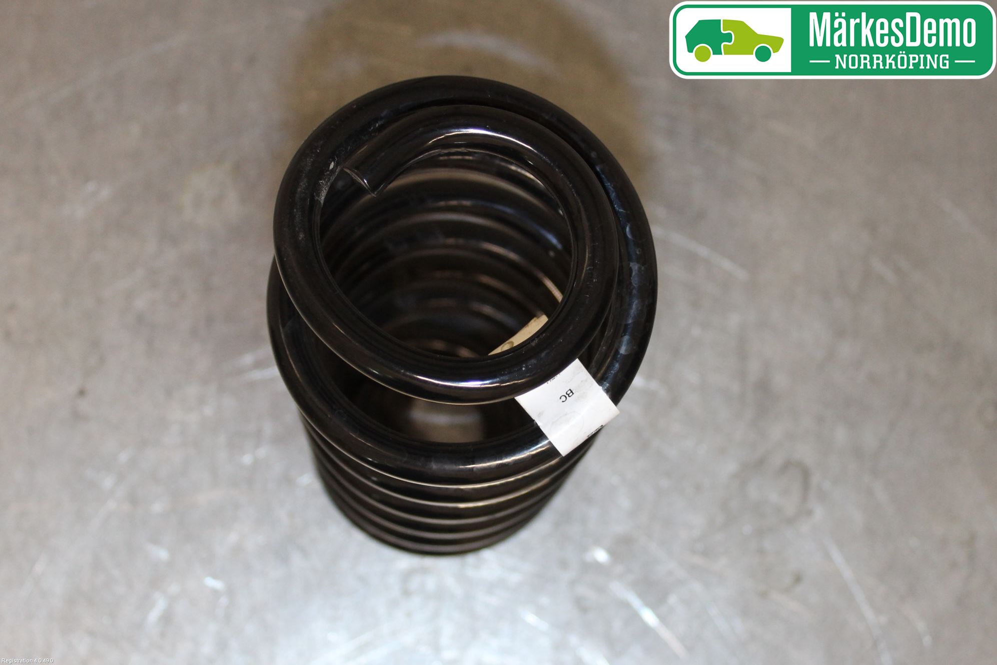 Volkswagen VW PASSAT 15-19 Fjäder Bak