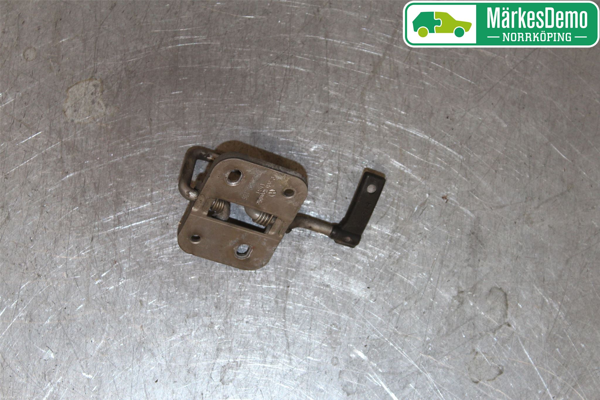 Volkswagen VW UP! / E-UP! Huv Spärr