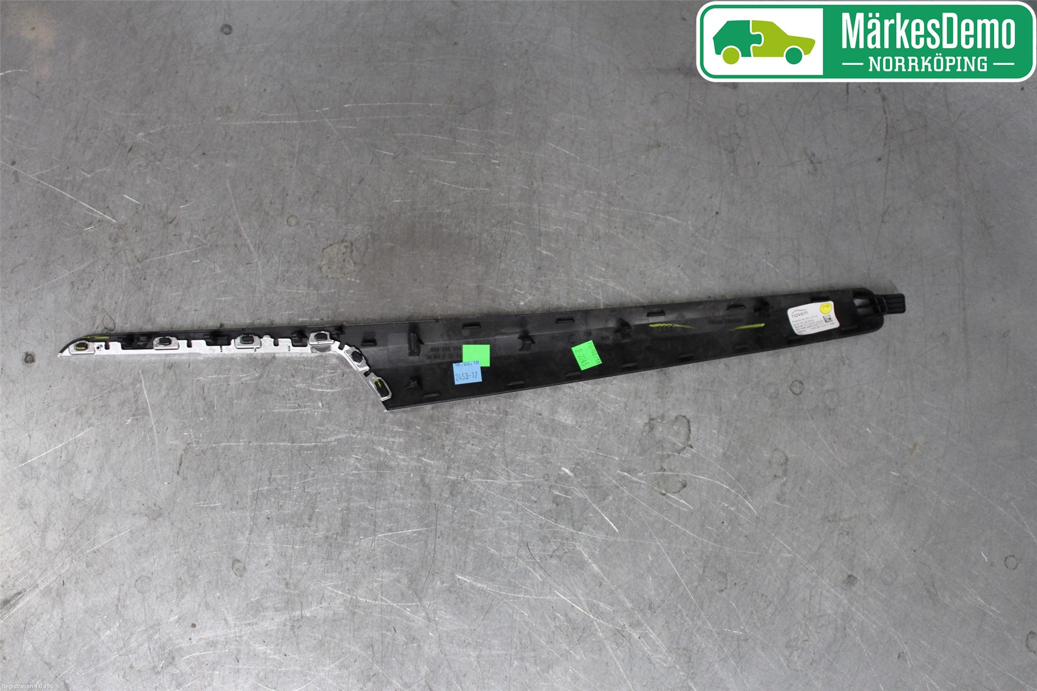 Audi Q5/SQ5 17- Dörrklädsel Inlägg-List Hö