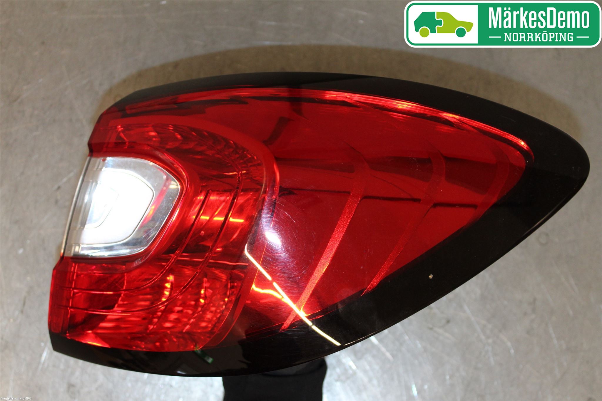 Renault CAPTUR 13-19 Bakljus Höger