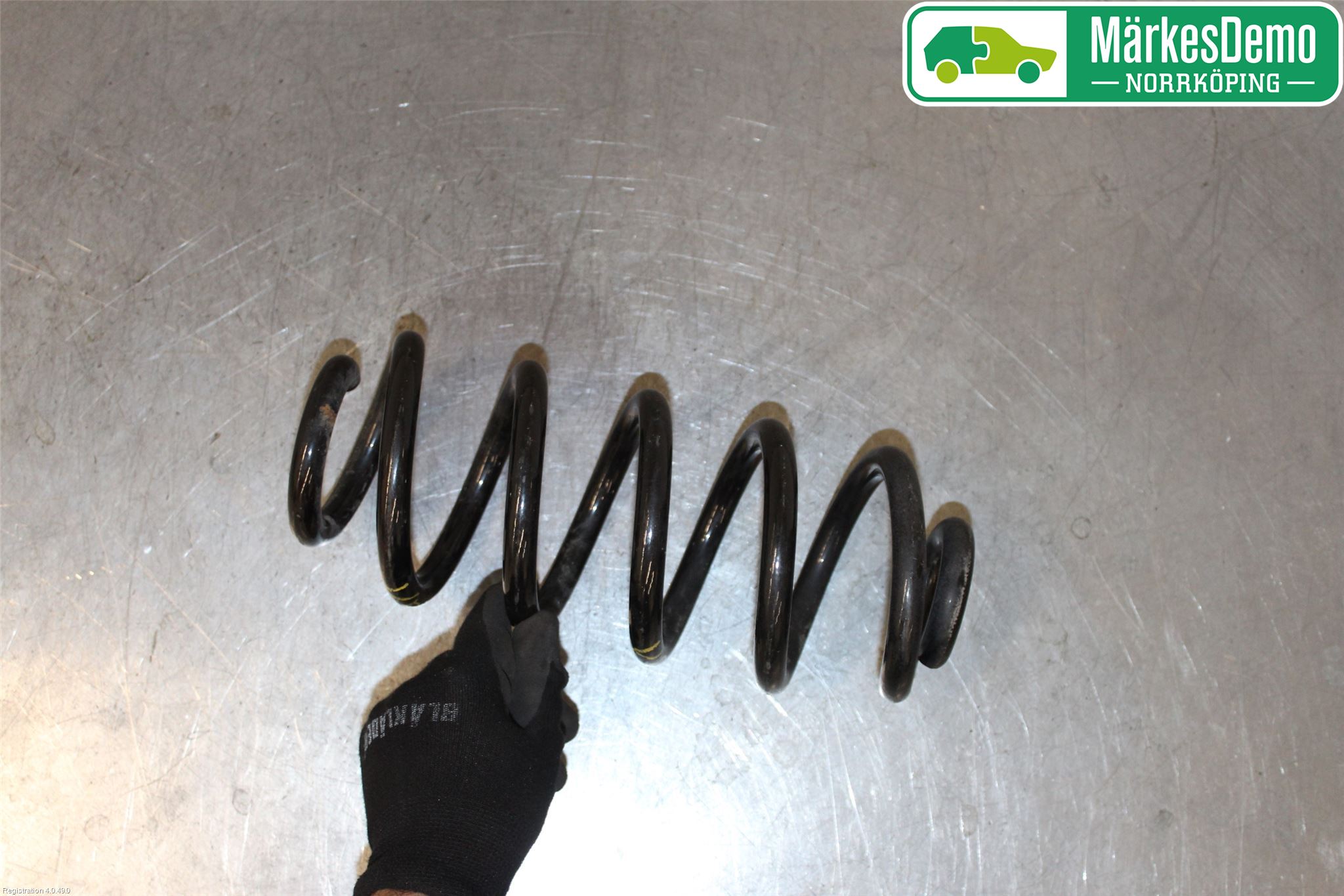 Renault KADJAR 15- Fjäder Bak