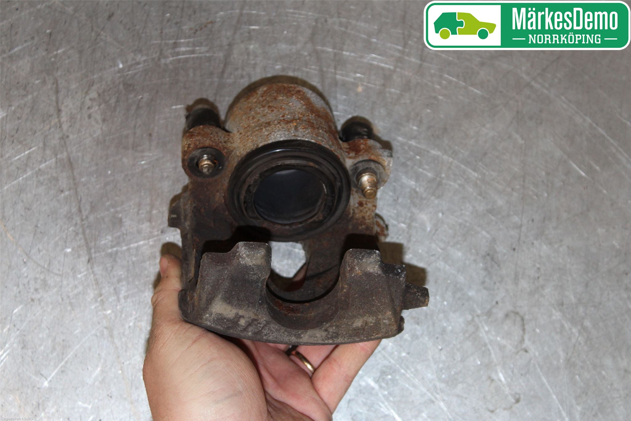 Volkswagen VW UP! / E-UP! Bromsok Fram Höger