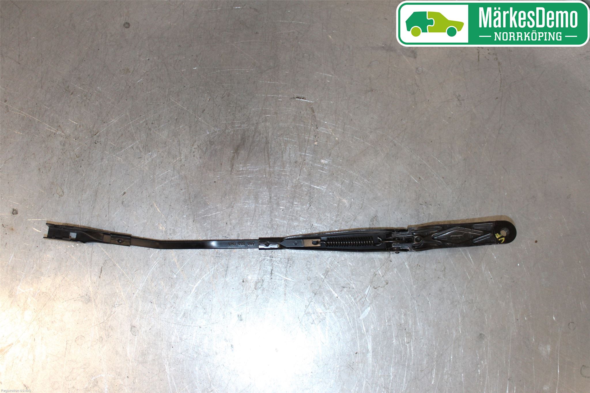 Audi Q5/SQ5 17- Torkararm Armar Vindruta