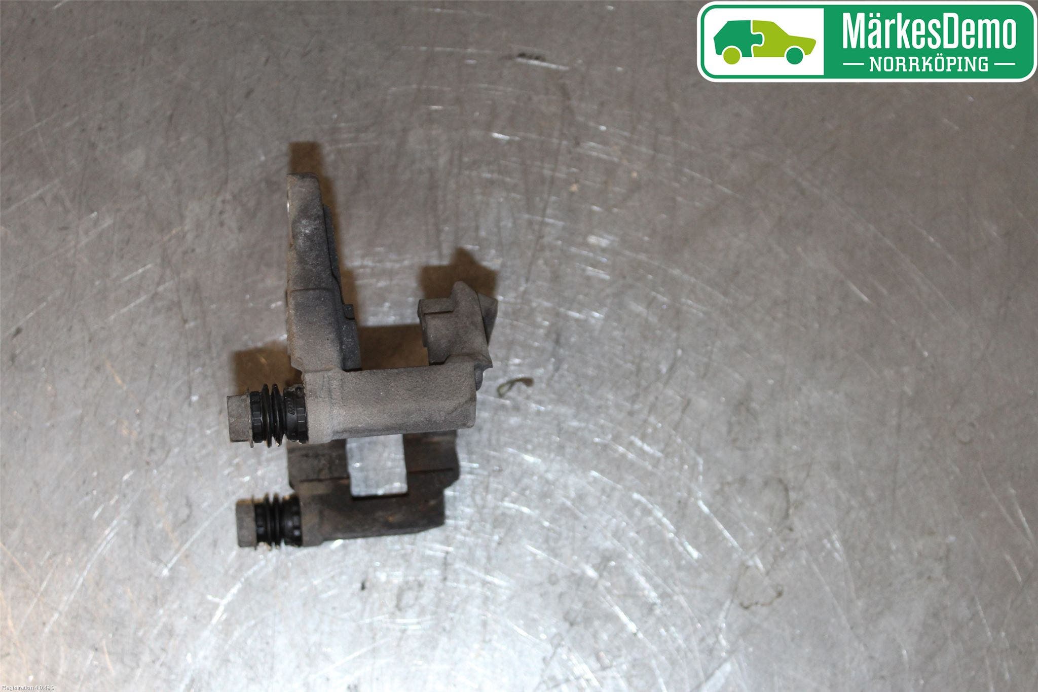 Audi Q5/SQ5 17- Bromsokshållare