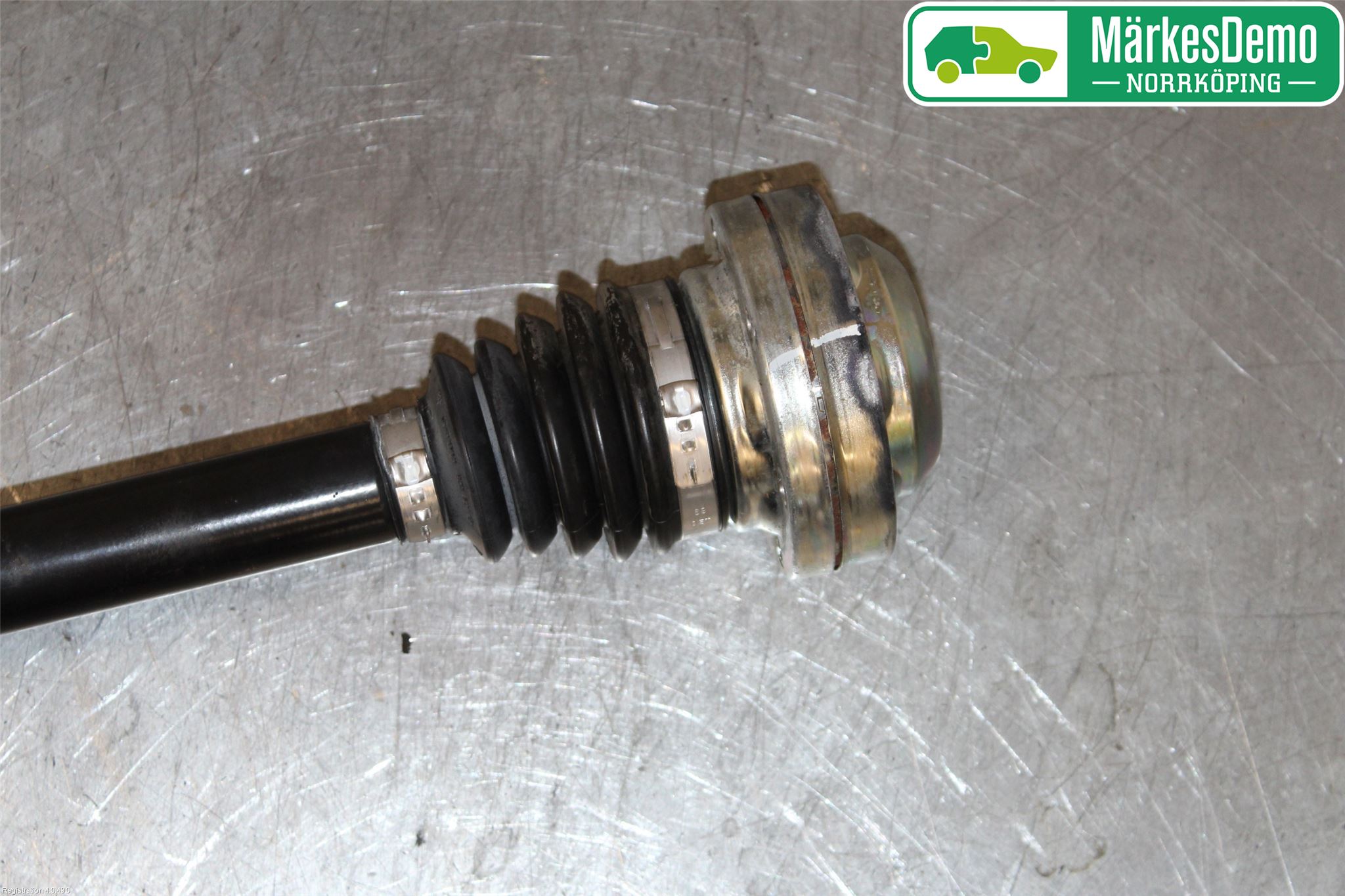 Audi Q5/SQ5 17- Drivaxel Bak Höger