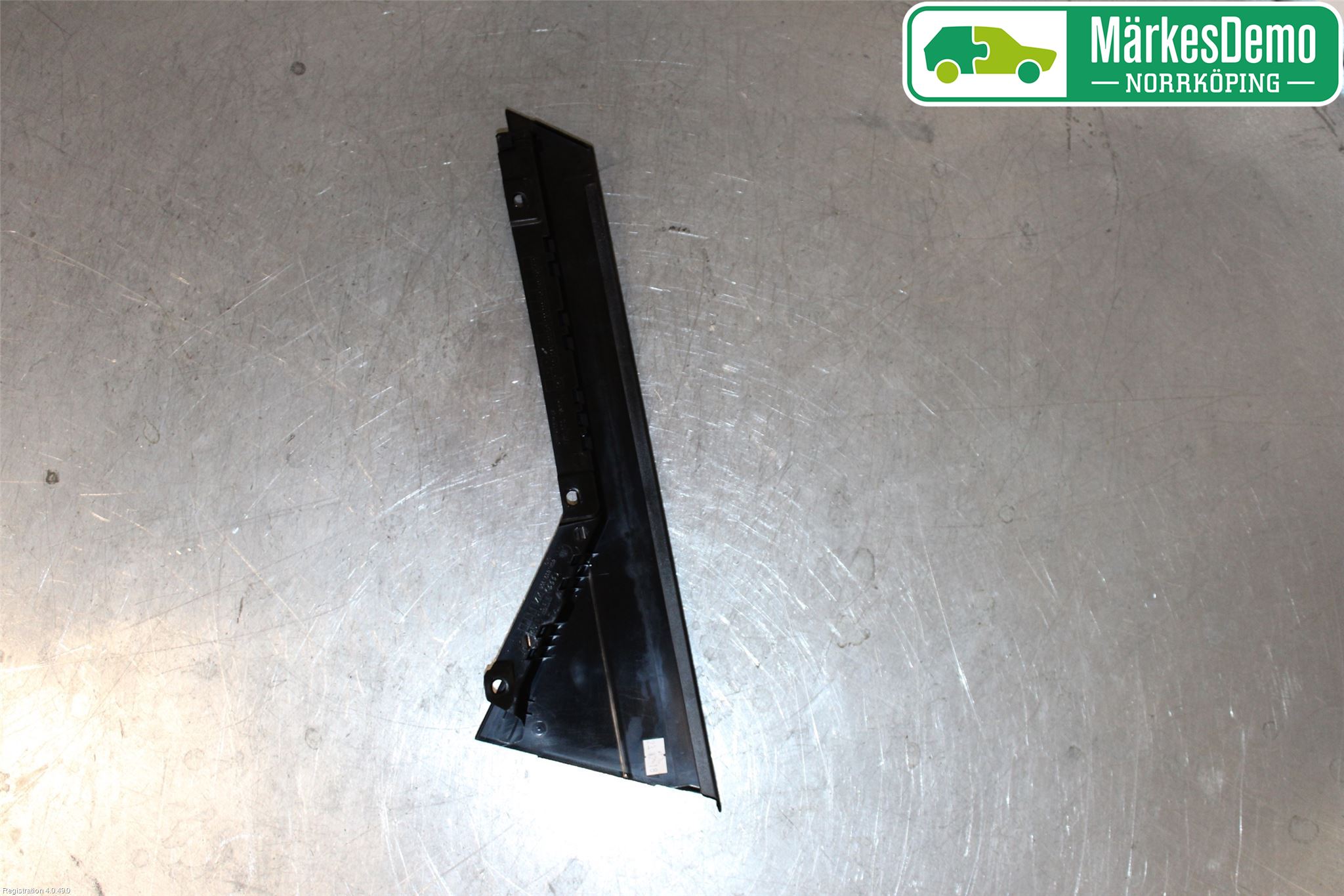 Audi Q5/SQ5 17- Dörr Dekorlist Bak Hö