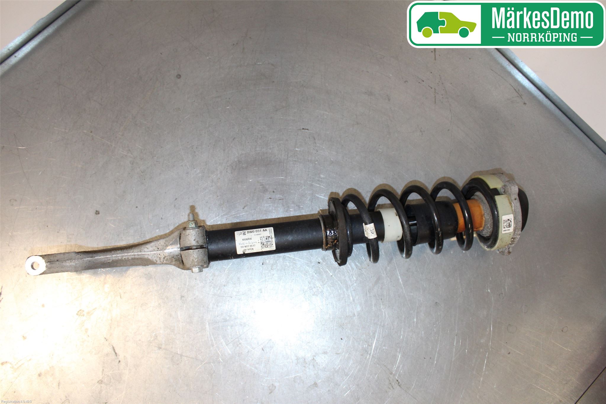 Audi A4/S4 B9 16-19 Fjäderben Fram Höger