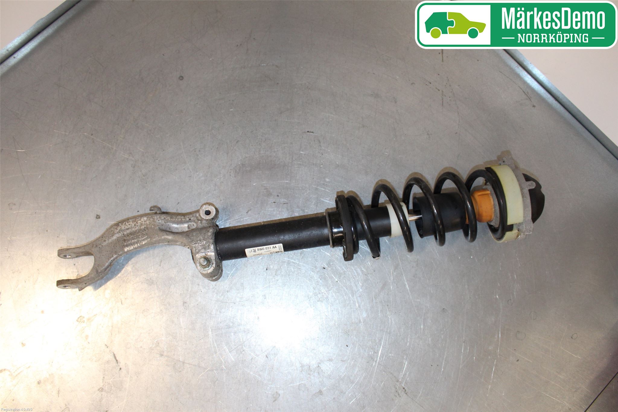 Audi A4/S4 B9 16-19 Fjäderben Fram Höger