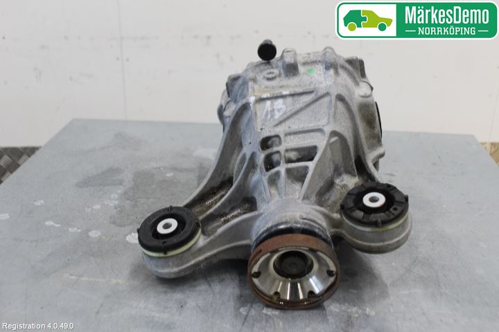 Jaguar XE (X760) 15-24 Bakväxel-Diff