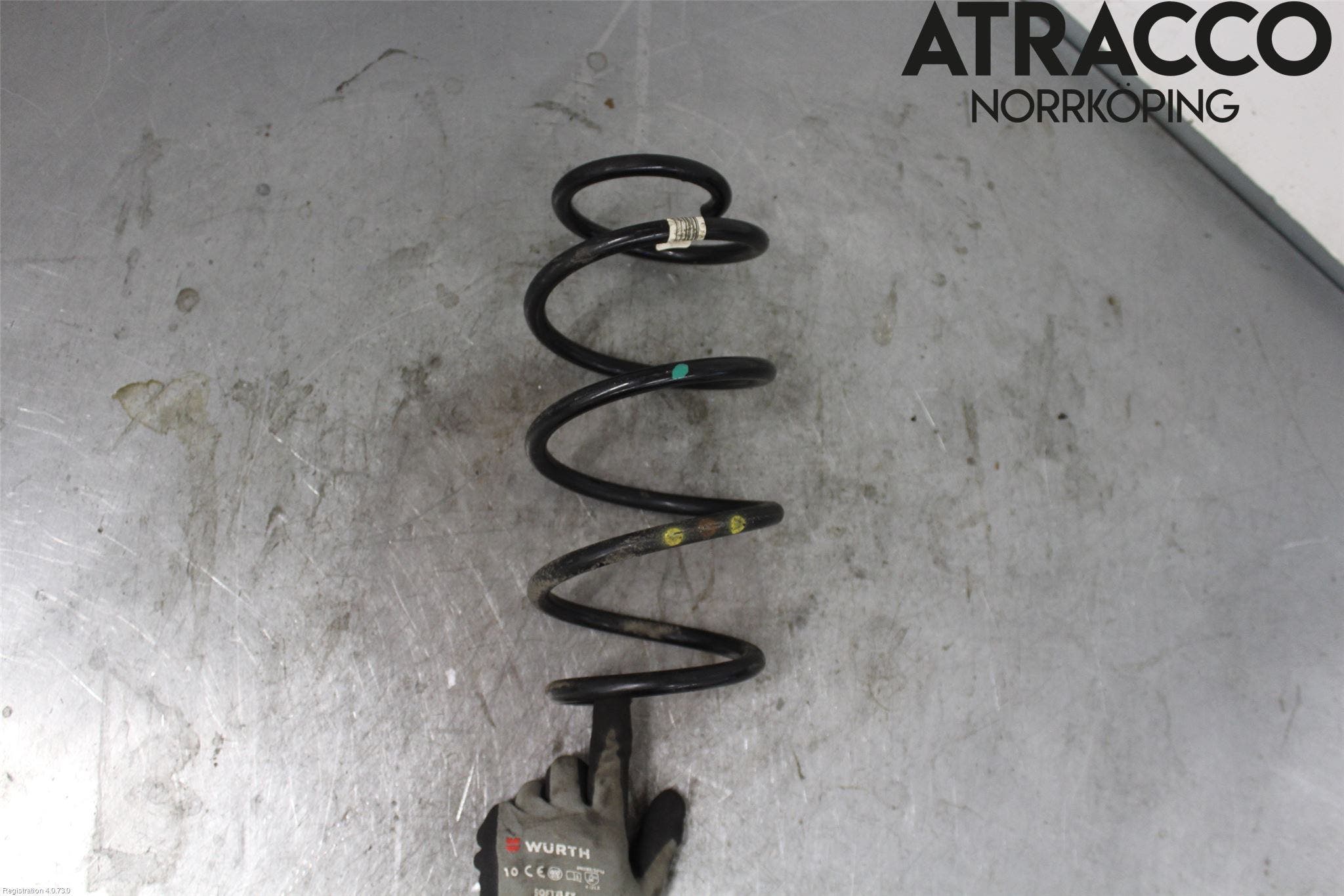 Volkswagen VW GOLF / E-GOLF VII 13-20 Fjäder Fram