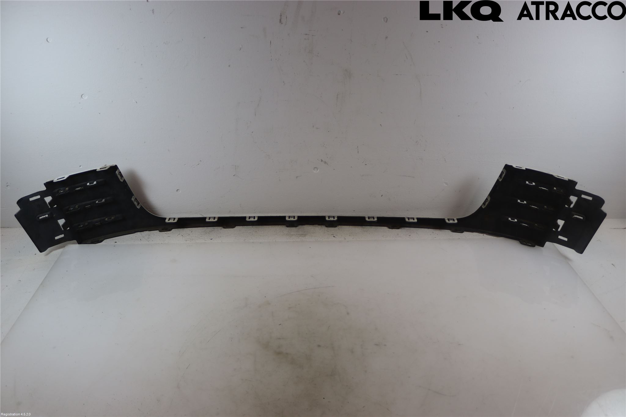 Volkswagen VW GOLF VI 09-13 Stötfångardel Fram Mitt