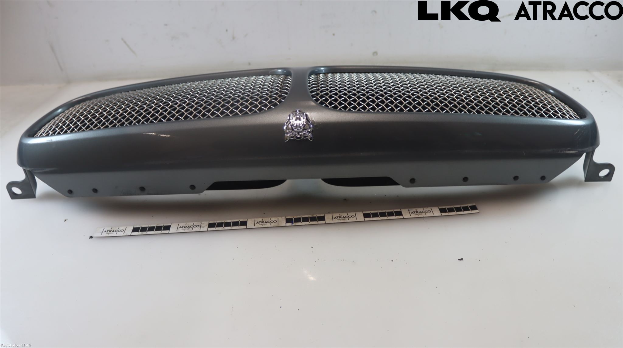 Jaguar XJ X350        03-09 Grill Komp