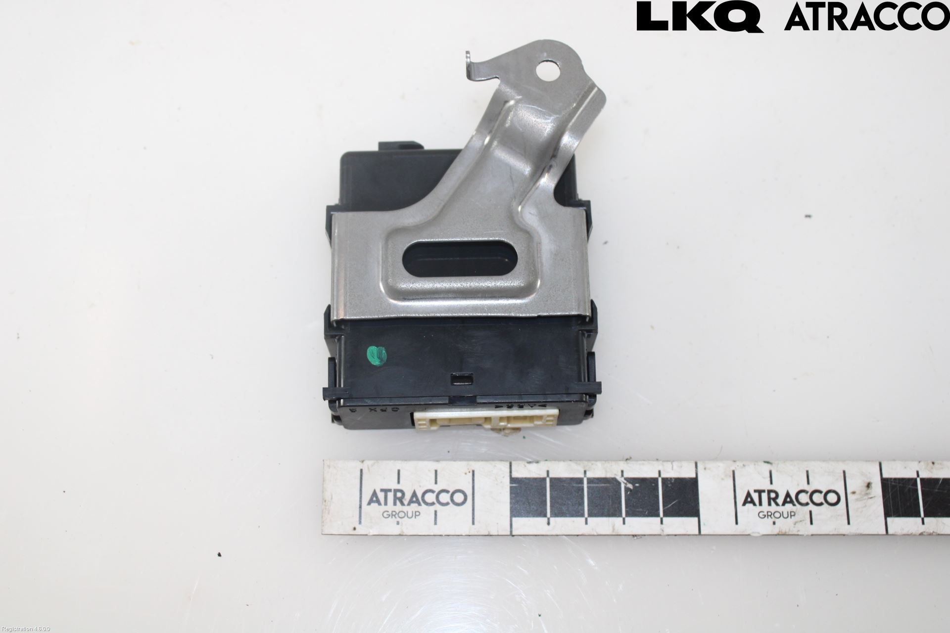 Toyota COROLLA 19- Relä Torkarmotor