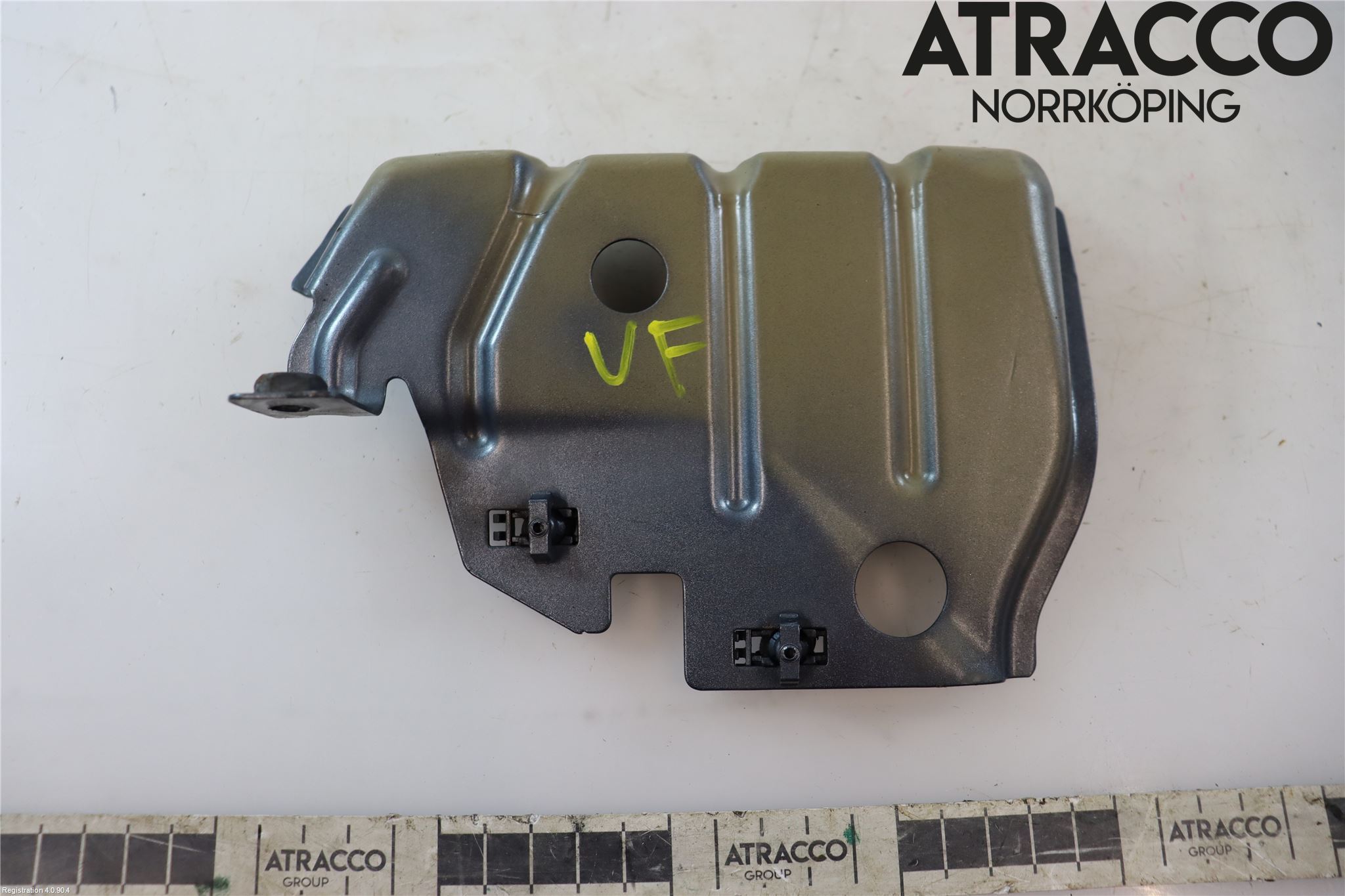 Citroen C4 PICASSO 06-13 Skärmfäste Fram Vä