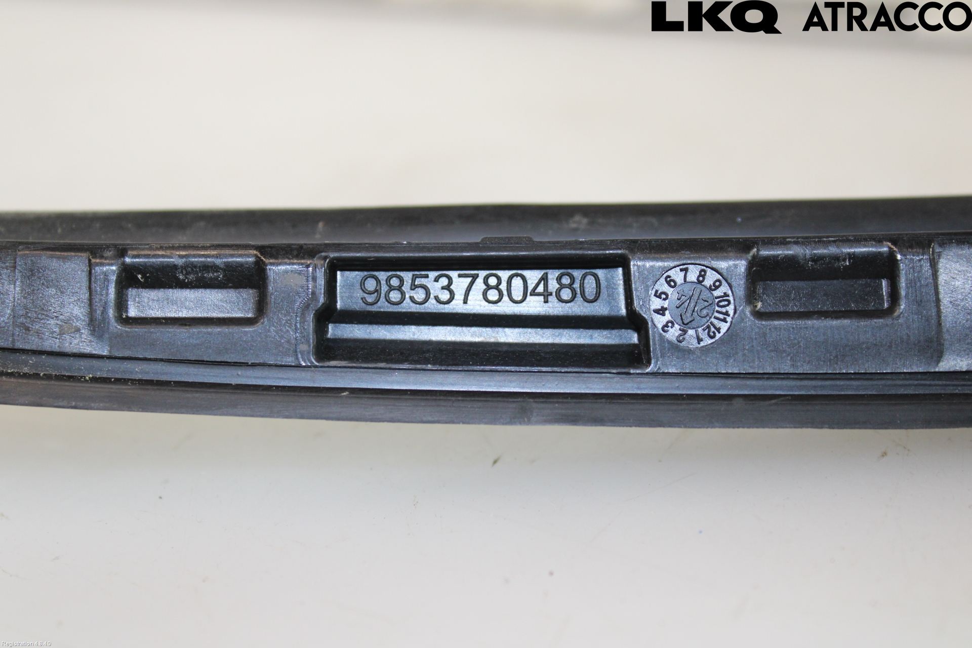 Opel ASTRA L 22- Vindruta - Dekorlist