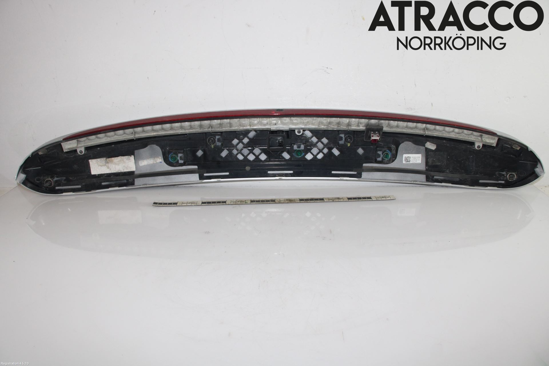 Mercedes-Benz MB E-KLASS (W212) 09-16 Bromsljus Bakruta