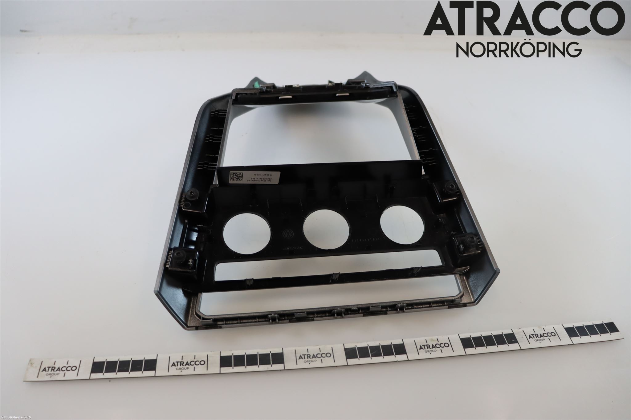Volkswagen VW T-ROC 18- Instrument-Radio Sarg