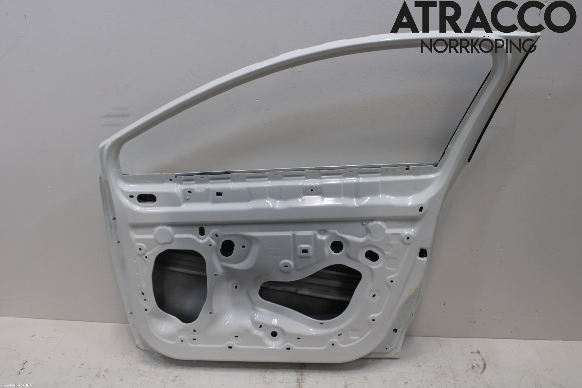 Renault CLIO IV 16-19 Dörr Fram Höger