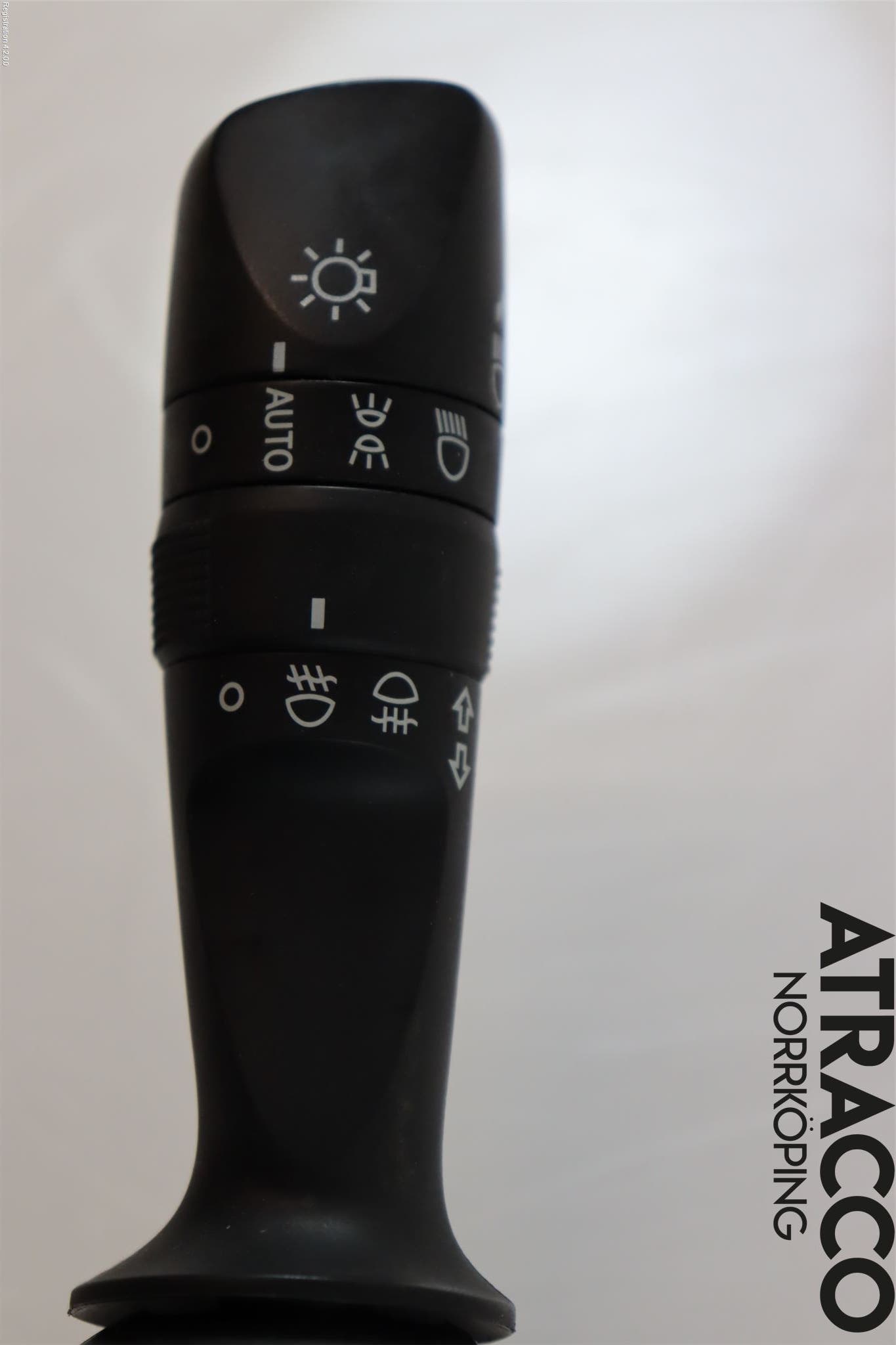 Toyota AURIS 13-19 Spakcentral