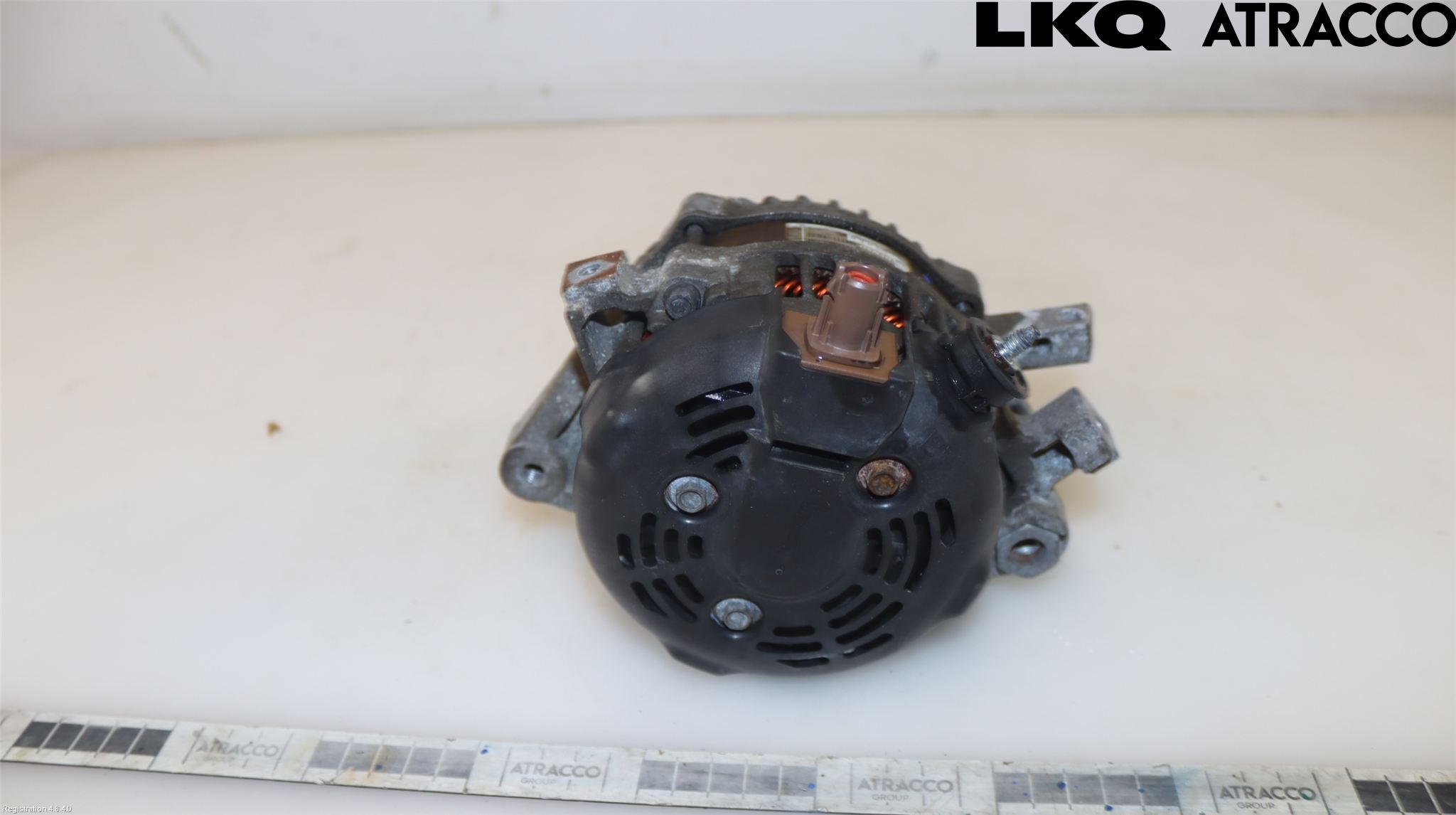Toyota YARIS XP130 12-14 Generator