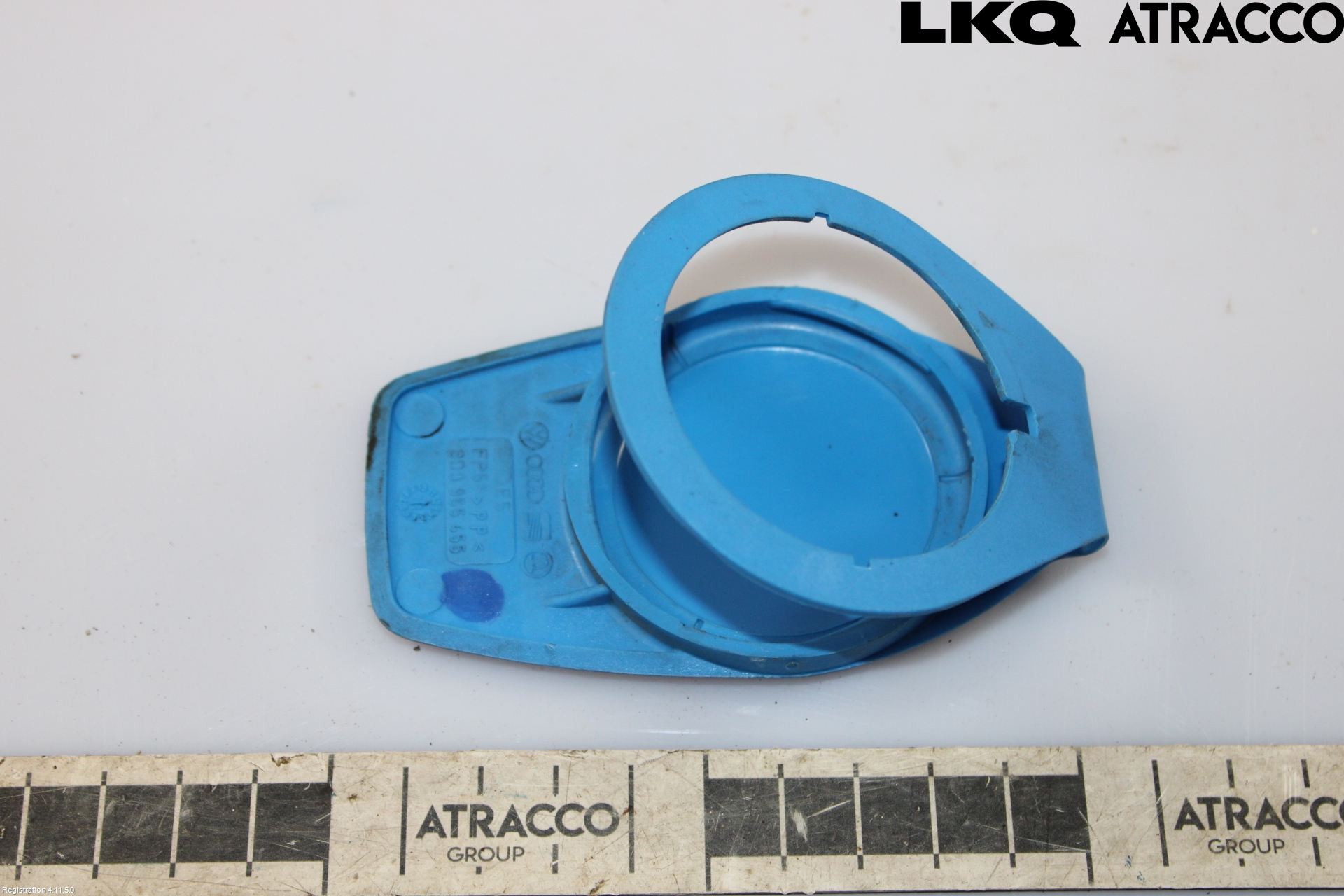 Volkswagen VW PASSAT 11-14 Spolartanklock