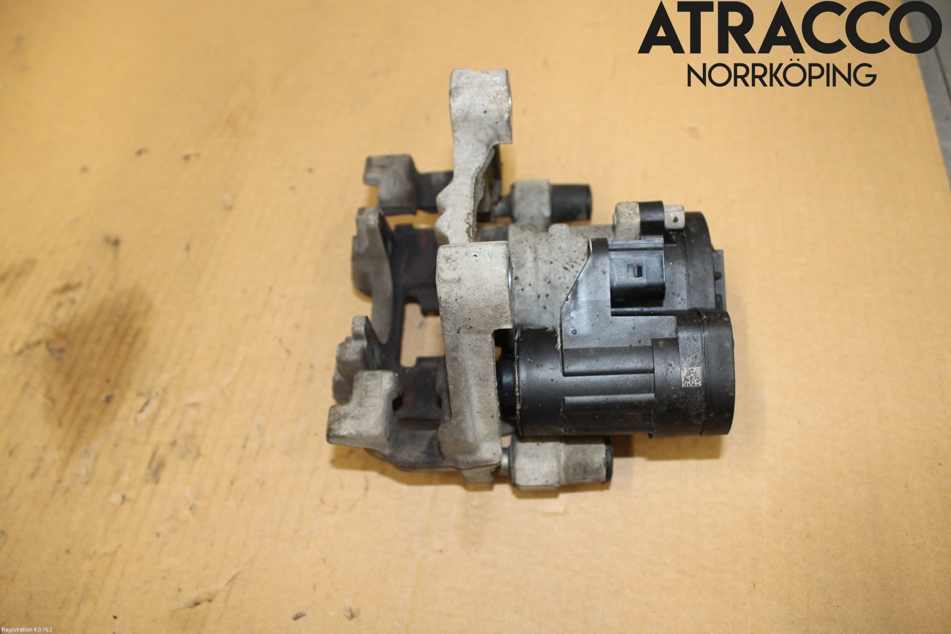 Volkswagen VW PASSAT 15-19 Bromsok Bak Höger