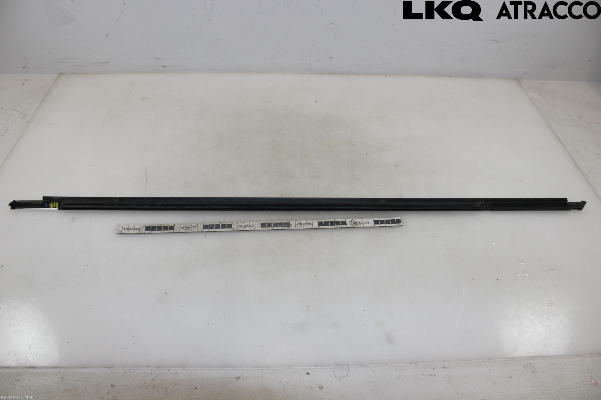 Skoda OCTAVIA (5E) 13-20 Dörr Dekorlist Fram Hö
